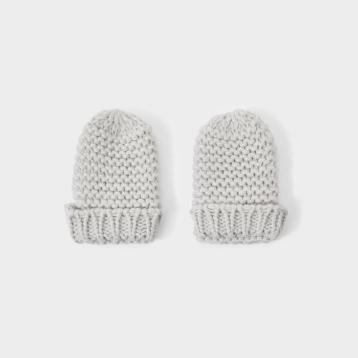Katie Loxton Knitted Hat And Mittens Set Grey