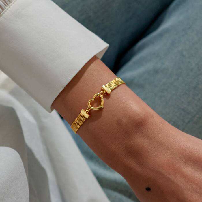 Joma Jewellery Bracelet Bar Gold Heart Clasp Gold Plated Bracelet