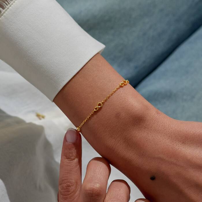 Joma Jewellery Mini Charms Infinity Gold Plated Bracelet