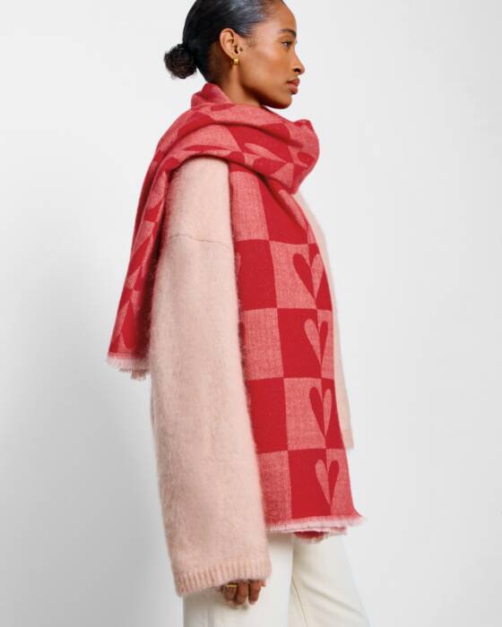 Katie Loxton Printed Blanket Scarf Heart